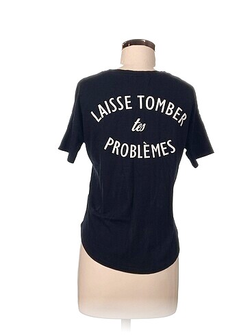 s Beden Bershka T-shirt %70 İndirimli.