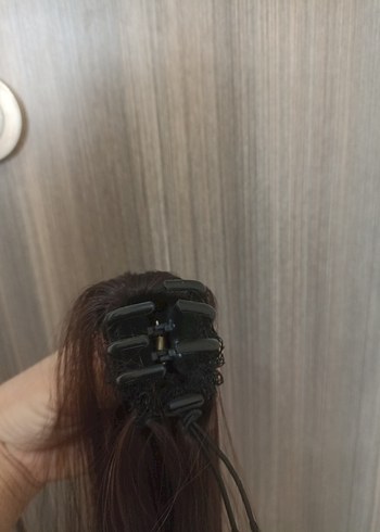 Topuz tutturma tokalı saç - Görsel 3