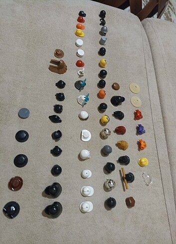 Lego mini figür kask, şapka, aksesuar.