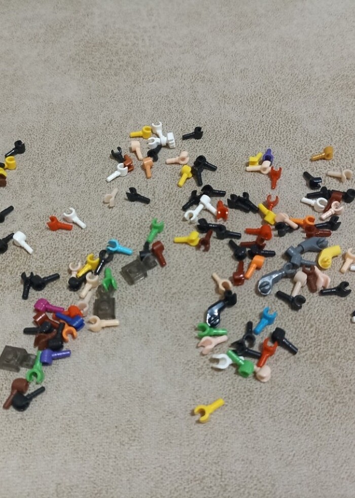Lego mini figür saç, el, kol, aksesuar. - Görsel 4
