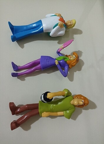  Scooby Doo figürleri. Büyük boy. Tane 100 TL 