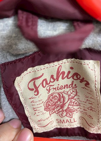 Bordo Fermuarlı Yüksek Yaka Kadın Yelek - Görsel 4