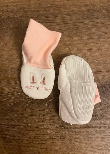 Nakışlı Beyaz Kız Çocuk Örgü Ev Terliği - Görsel 2