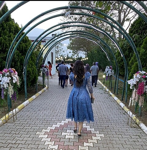 Mavi renkli 3/4 kollu midi gece elbisesi - Görsel 6