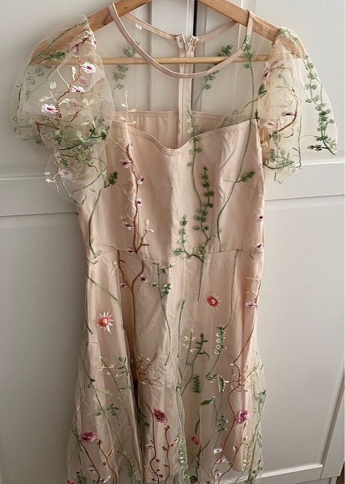 Midi Boy kısa tül kollu şık elbise - Görsel 3