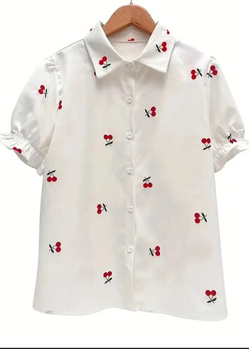 Kiraz Çiçeği Baskılı Beyaz Kısa Kollu Kadın Gömlek - Görsel 3