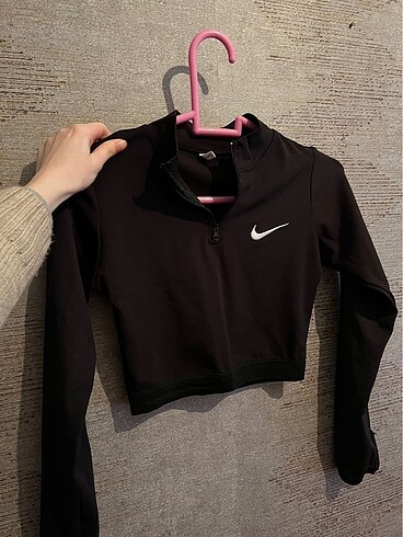 s Beden siyah Renk Nike crop bluz