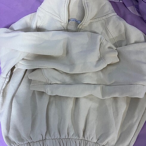 Addax Addax bej fermuarlı yakalı crop sweatshirt kısa lastikli