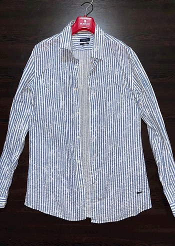 Düğmeli Uzun Kollu Erkek Gömlekler - Görsel 3