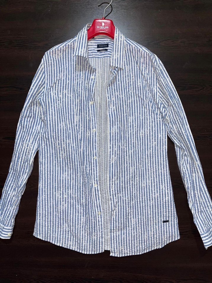 Düğmeli Uzun Kollu Erkek Gömlekler - Görsel 3