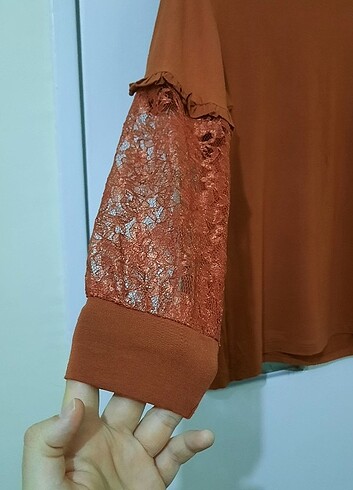 xl Beden turuncu Renk Penye dantel detaylı bluz.
