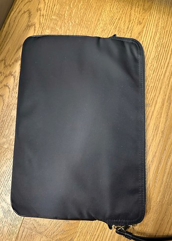 Mango Bilgisayar Çantası - Görsel 3