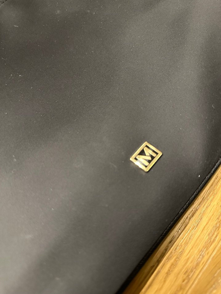 Mango Bilgisayar Çantası - Görsel 2