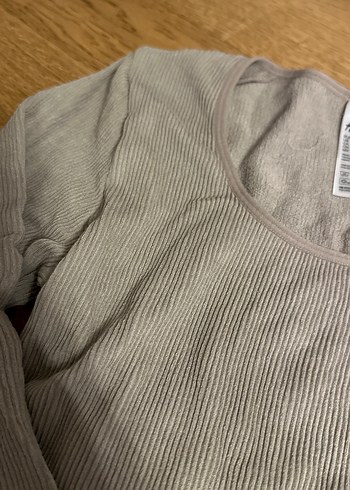 H&M Bej Kadın Uzun Kollu Crop Top - Görsel 3