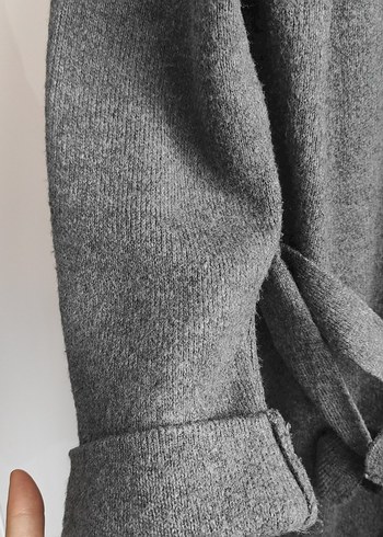 Gri Uzun Örgü Hırka - Görsel 3