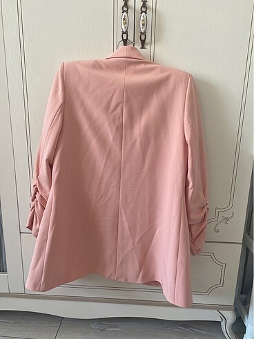 Diğer Kolları büzgülü astarlı blazer ceket