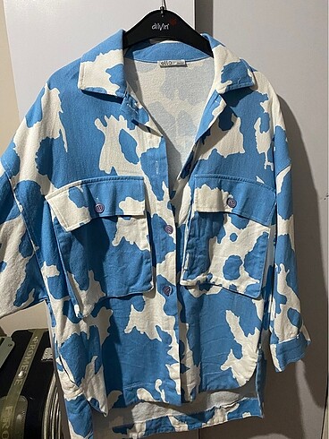 mavi-beyaz inek desenli oversize ceket