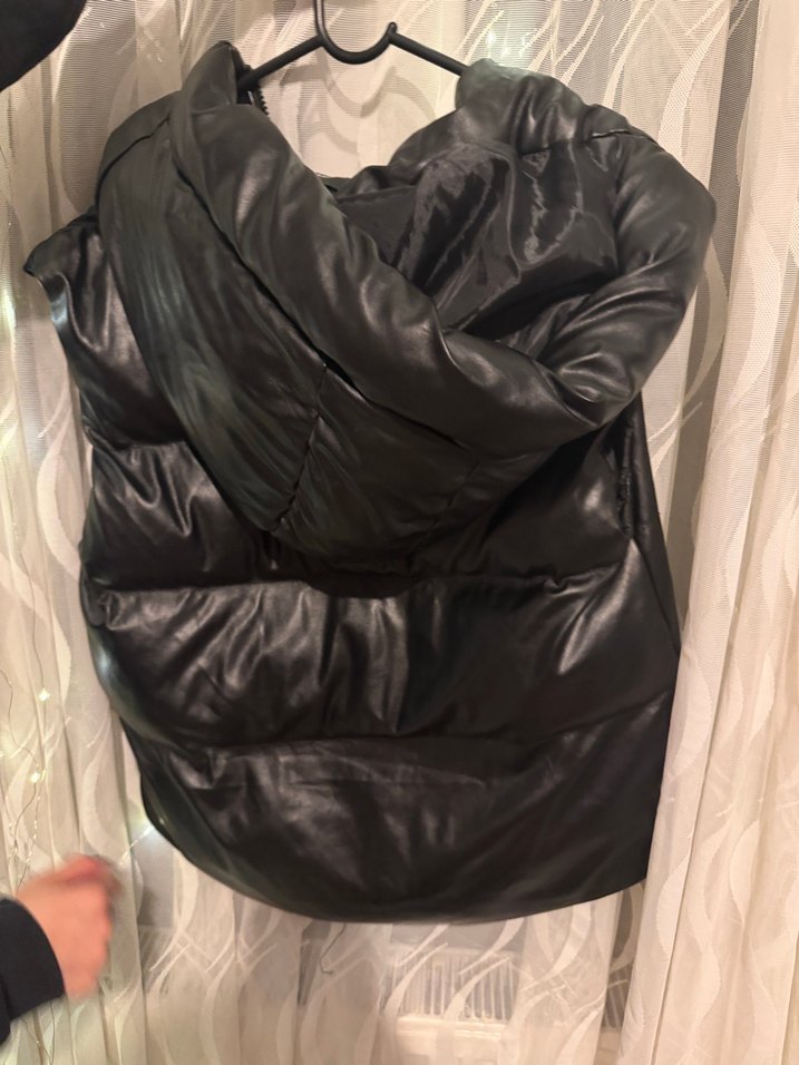 Siyah Deri Fermuarlı Kadın Yelek - Görsel 3