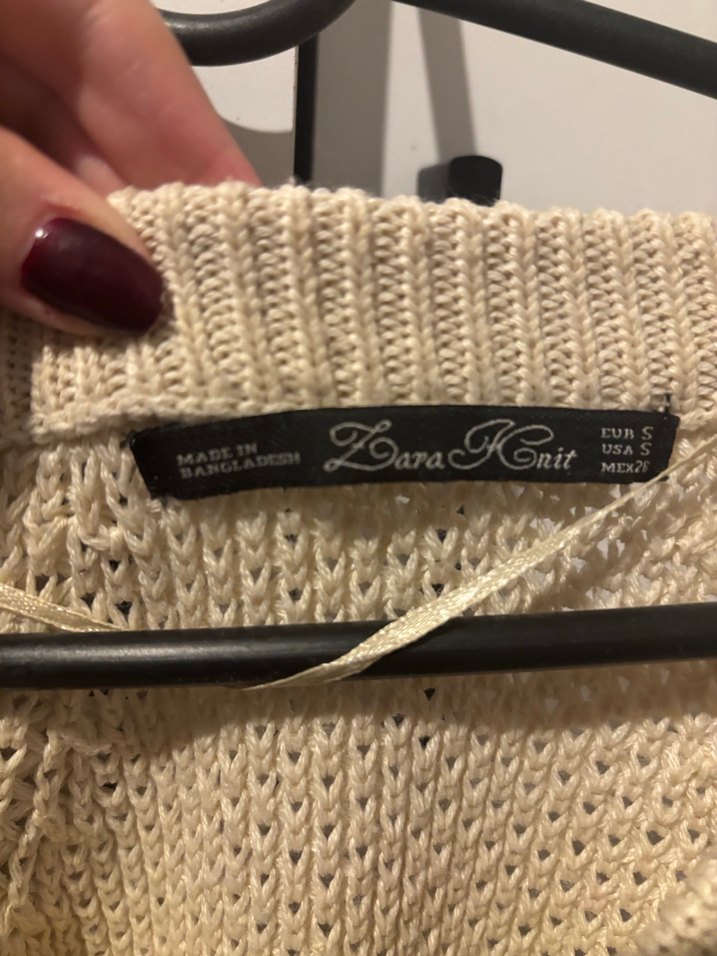 Bej V Yakalı Örgü Kadın Kazak - Görsel 2