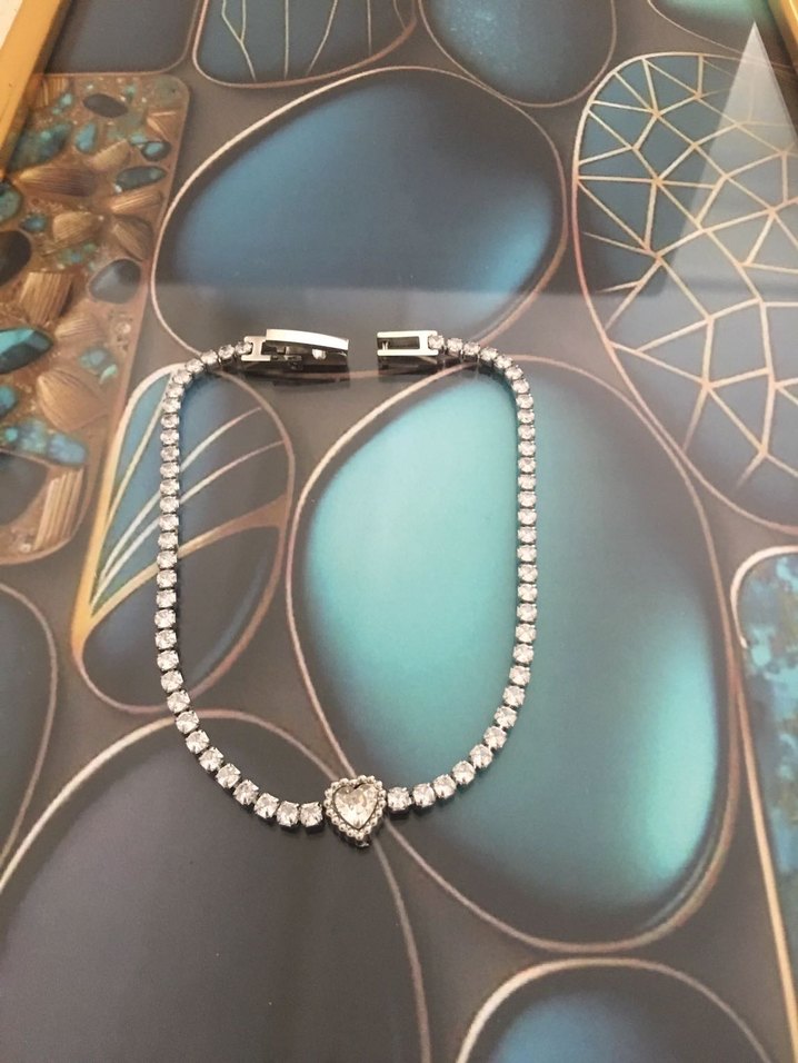 Zarif Kalp Detaylı Bileklik - Görsel 2