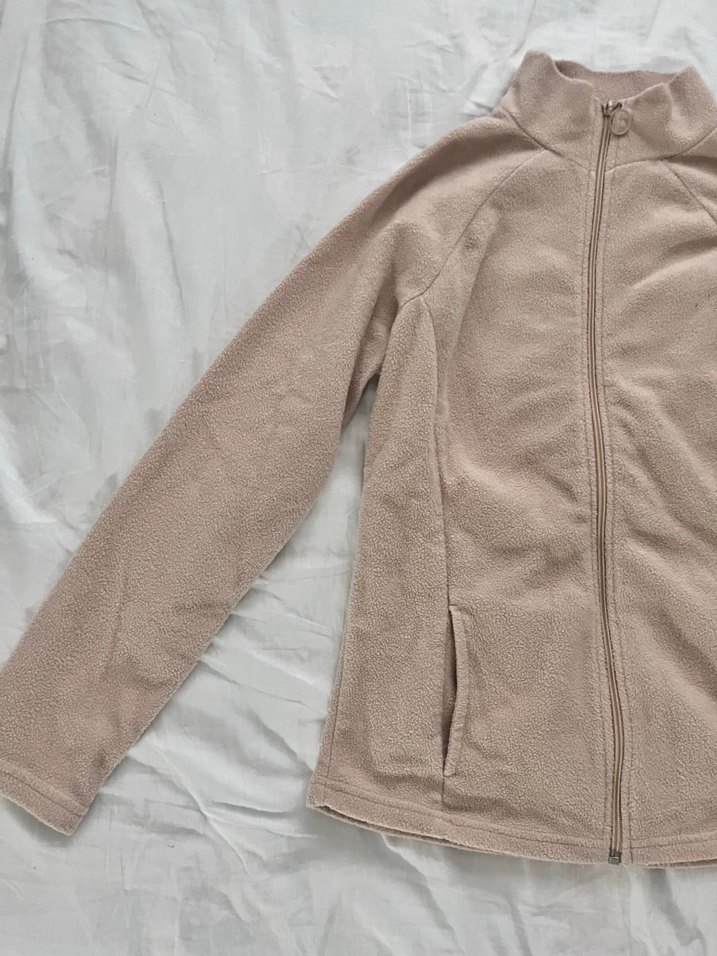 Bej Fermuarlı Yüksek Yakalı Kadın spor ceketi - Görsel 2