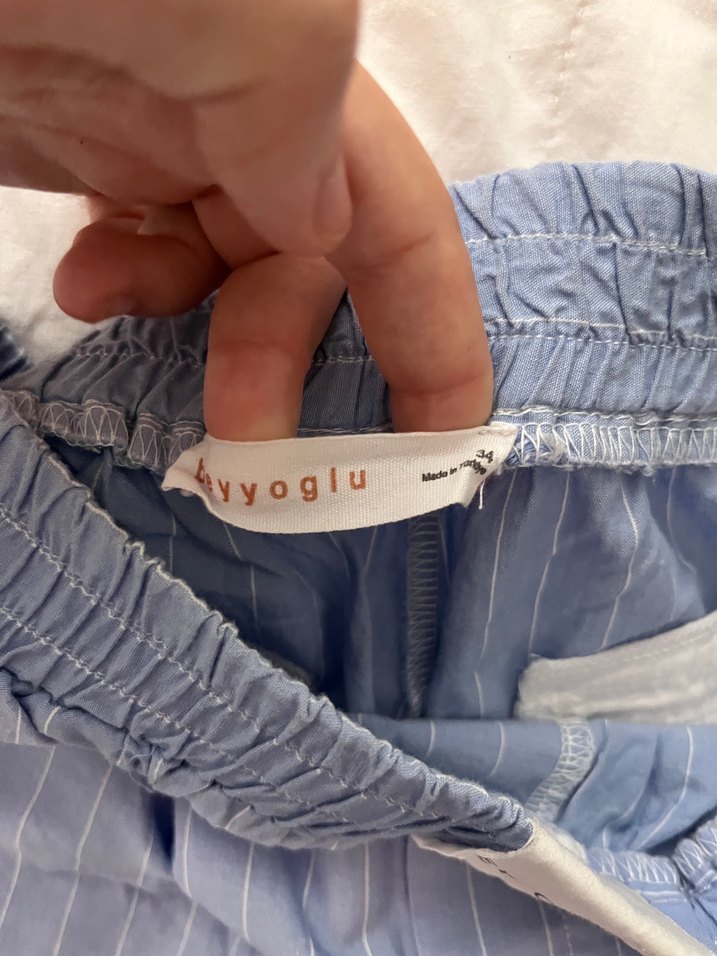 Düğmeli Mavi Mini Hamile Şortu - Görsel 2