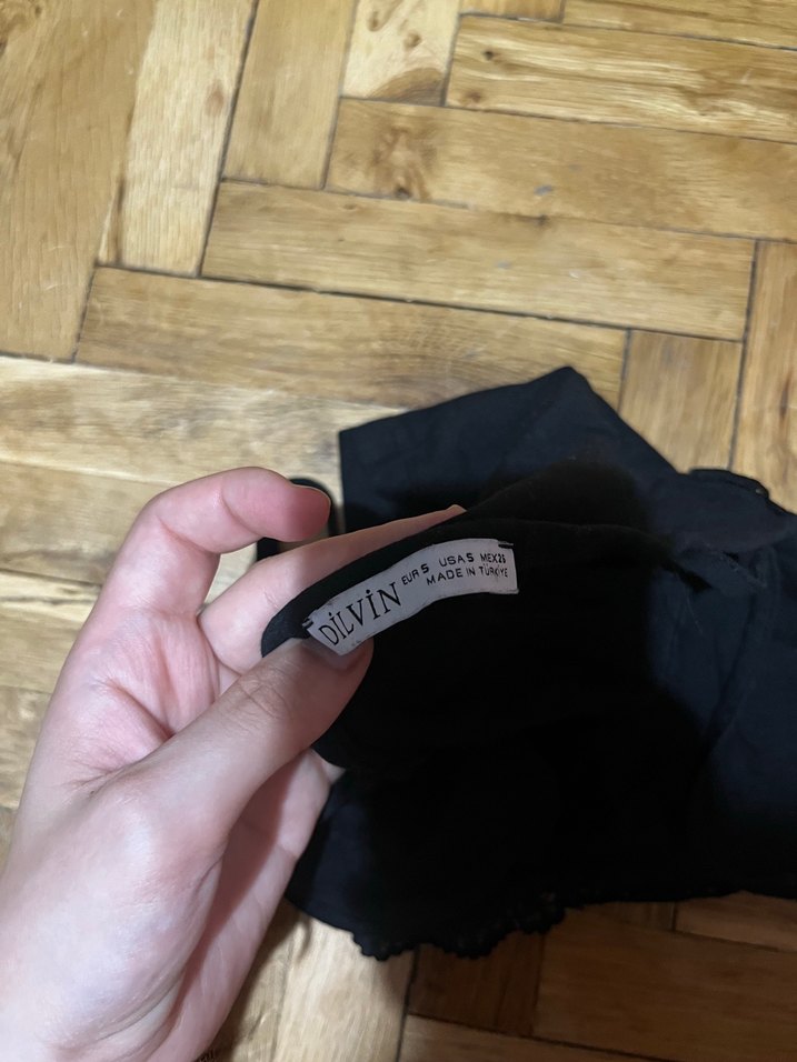 Siyah Dantelli Mini Bralet - Görsel 2