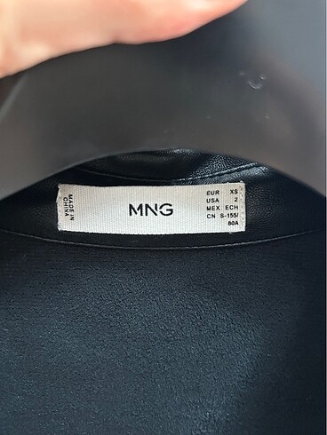 xs Beden Mango deri gömlek