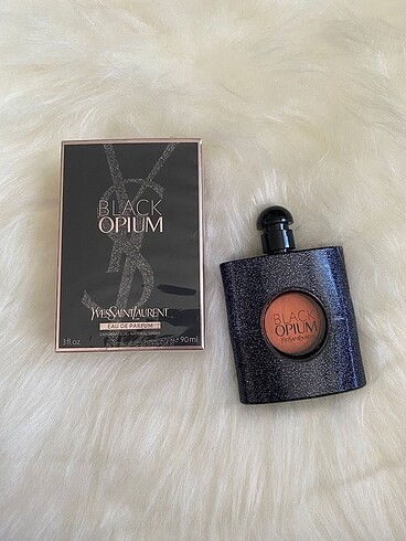 YSL BLACK OPİUM KADIN PARFÜM