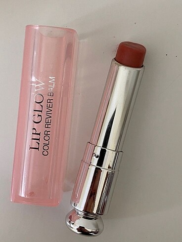DİOR LİP GLOW