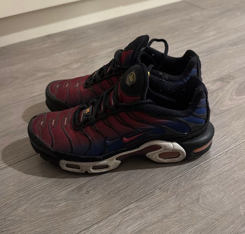 Nike Air Max Plus TN Erkek
Spor Ayakkabı. 36,5 numara — görsel 3/6