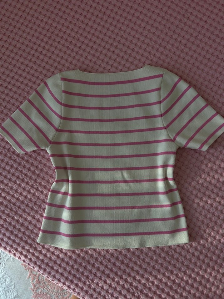 Pembe çizgili crop - Görsel 2