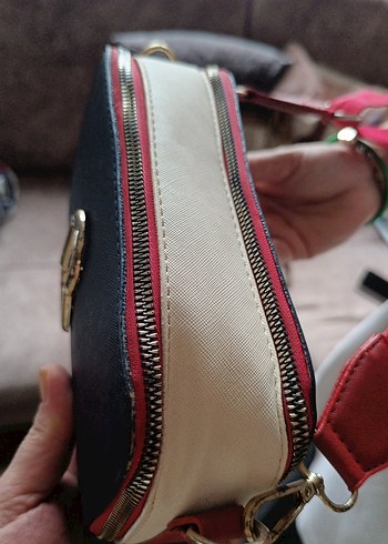 Zincir Detaylı Gri Deri Kadın Çanta - Görsel 2