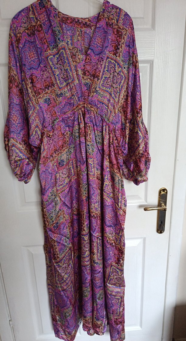 Mor Desenli Uzun Bohem Elbise - Görsel 3