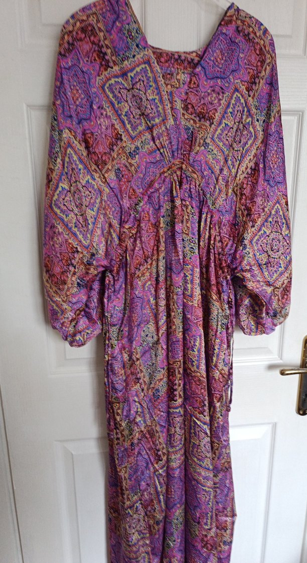 Mor Desenli Uzun Bohem Elbise - Görsel 4