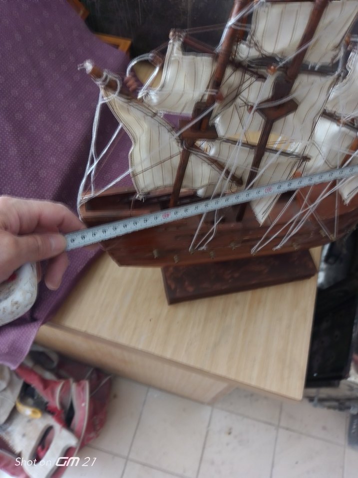 Bej Ahşap Yelkenli Gemi Figürin - Görsel 3