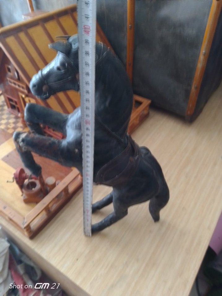 Kahverengi At Figürin - Görsel 3