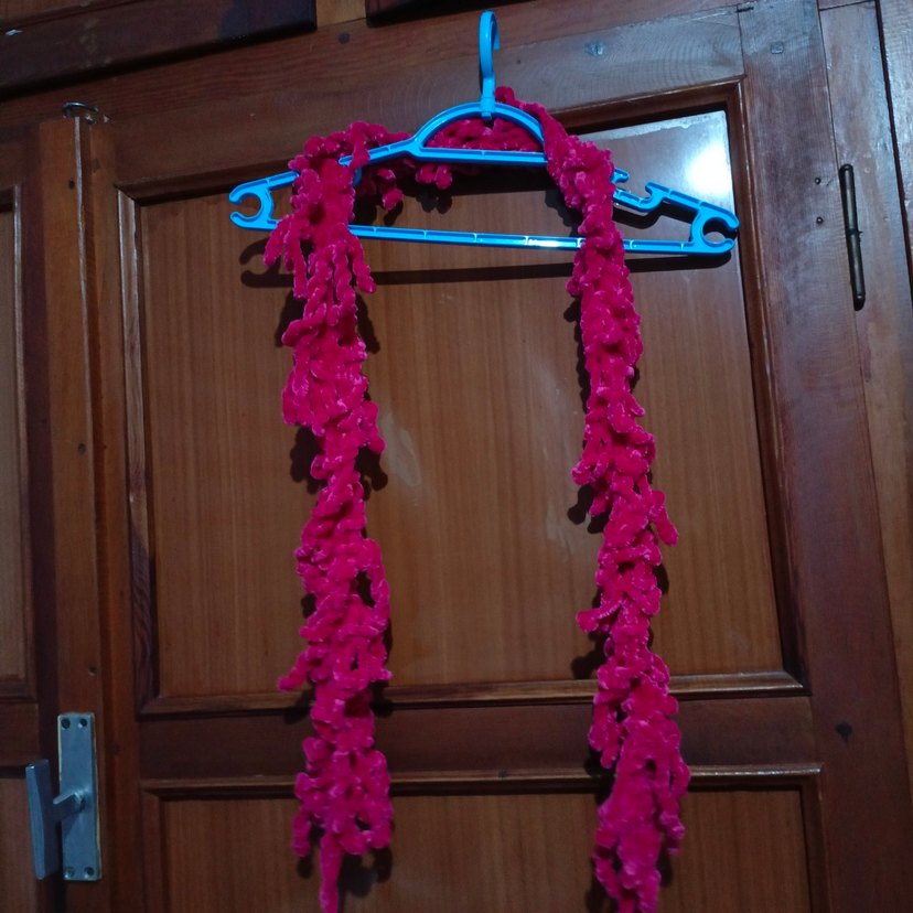 Pembe Zincir Detaylı Kadın Örgü Şal - Görsel 2