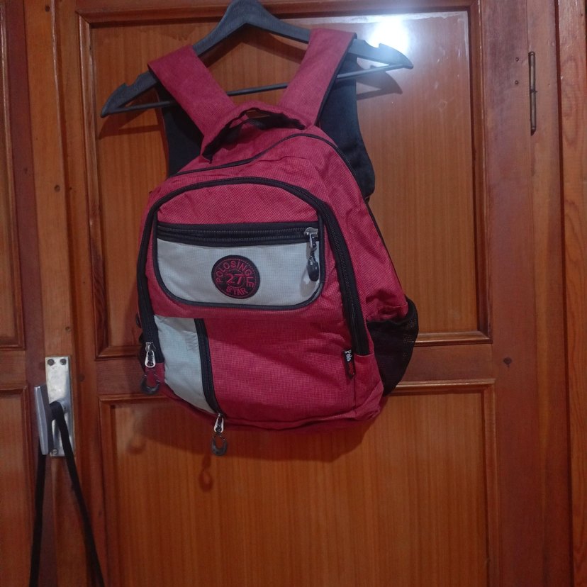 Fermuarlı Kırmızı Kadın Sırt Çantası - Görsel 5