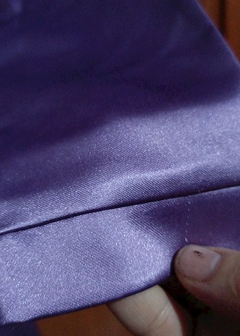 Uzun Kollu Mor Saten Elbise - Görsel 5