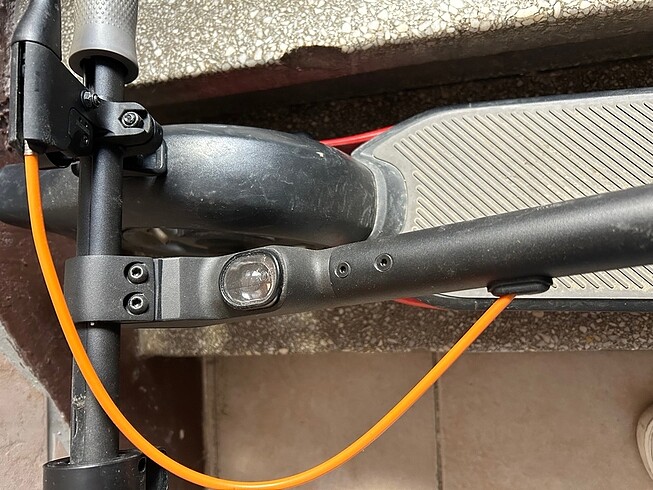 Beden Elektrikli scooter