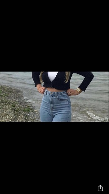 Stradivarius yüksel bel slim mom jean