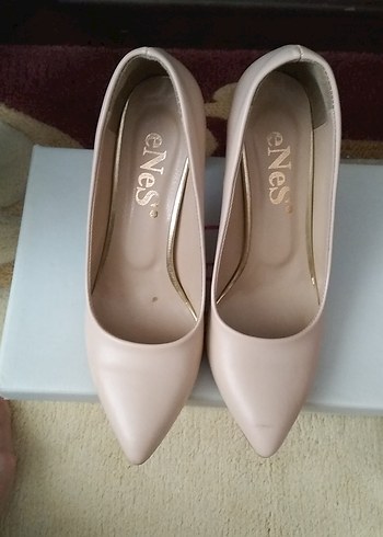 Diğer Bej Stiletto Topuklu Kadın Ayakkabı