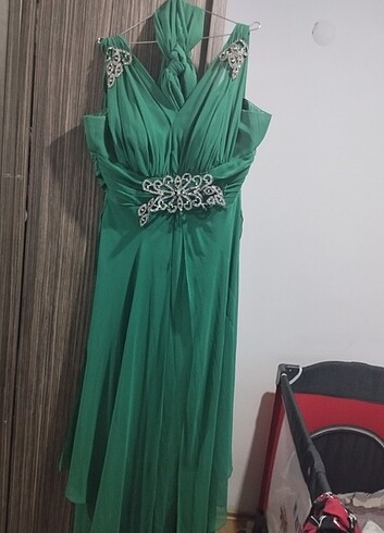 Kadın abiye