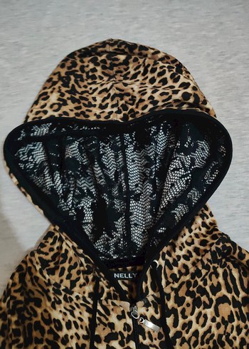 Kapüşonlu Leopar Desenli Hırka - Görsel 2