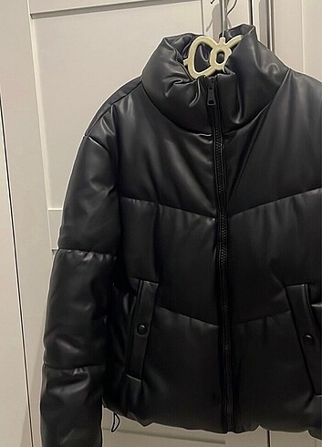 Pull&Bear deri şişme mont