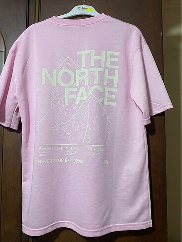 m Beden The north face tshirt