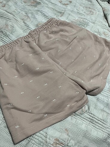 Ambar şort - Görsel 4