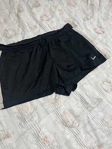 l Beden NIKE Orjinal Sporcu Şortu