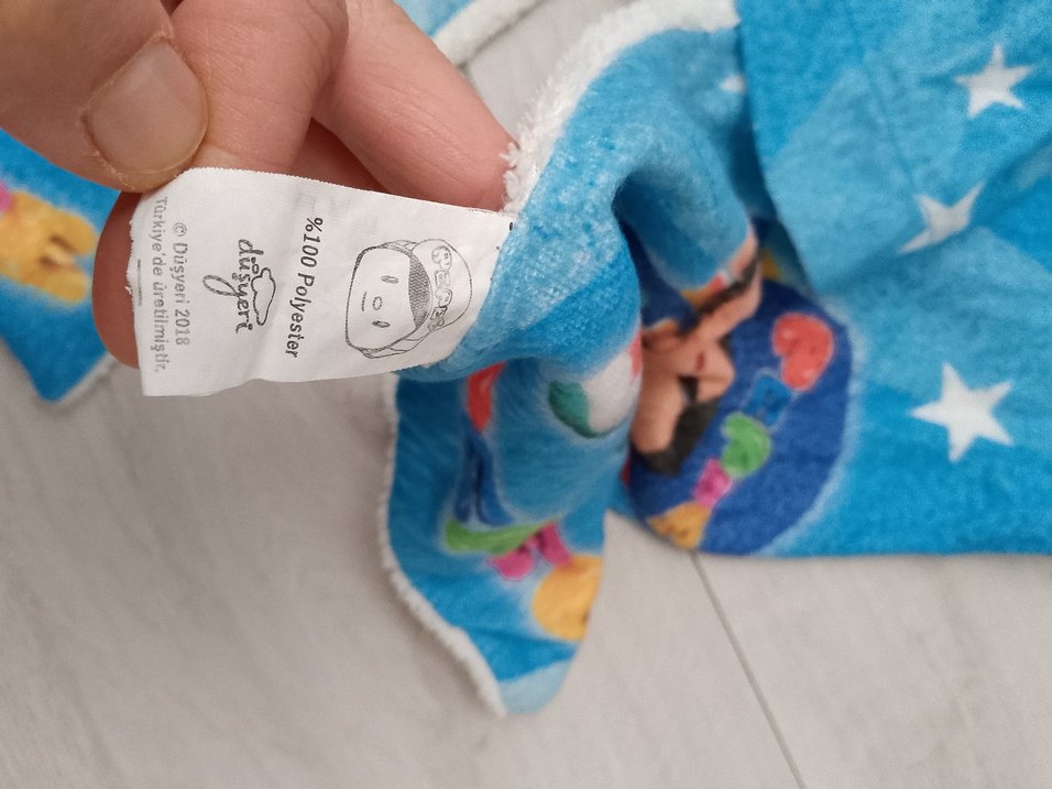 Çocuklar için Renkli Desenli Mavi atkı bere takimi - Görsel 2